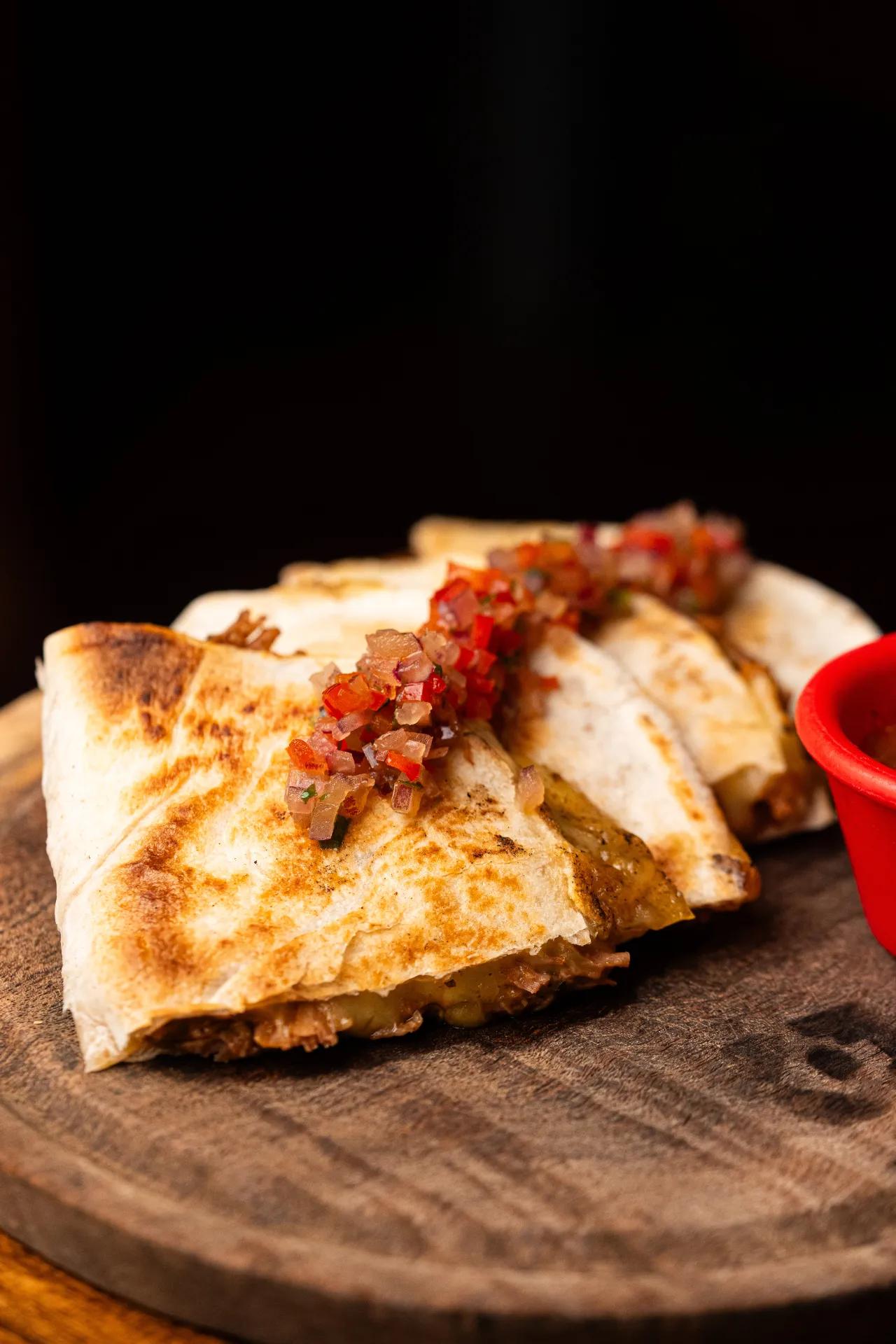 Popular item de Brukbar: QUESADILLAS